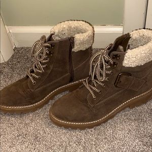 Olive green winter boots